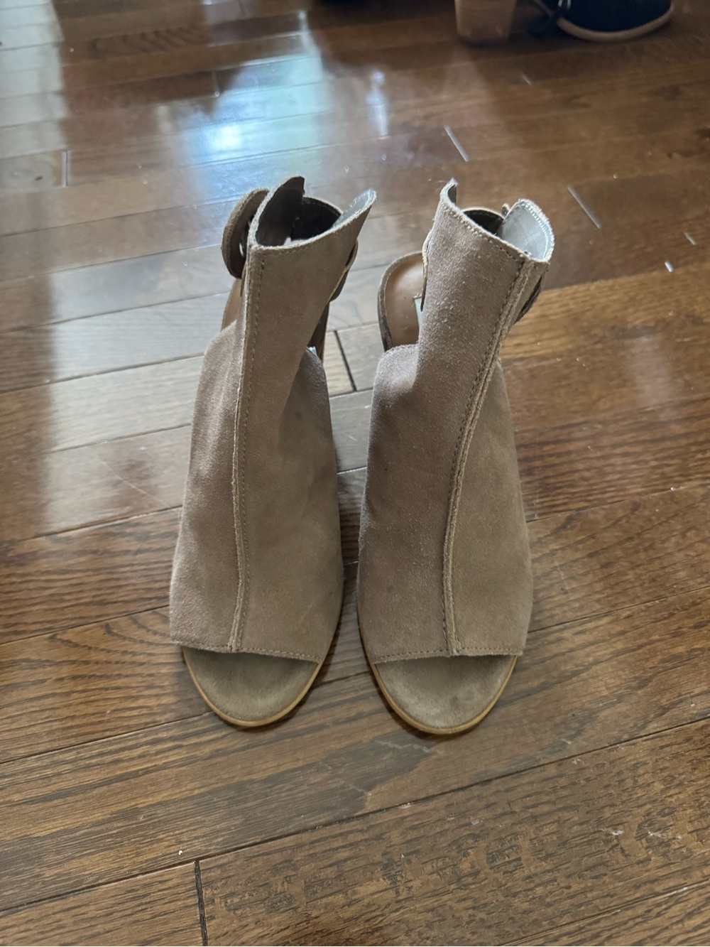 Steve Madden Taupe Suede Peep-Toe Slingback Mules